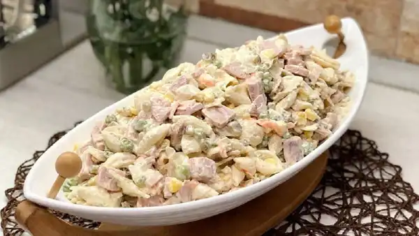 چند مدل سالاد برای مهمانی + خوشمزه ترین و جذاب ترین سالاد های پروتینی برای سرو در مهمانی