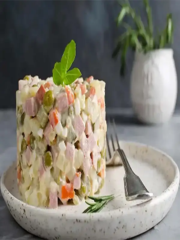 چند مدل سالاد برای مهمانی + خوشمزه ترین و جذاب ترین سالاد های پروتینی برای سرو در مهمانی
