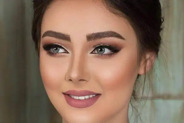 مدل آرایش ساده + شیک ترین مدل آرایش لایت و ساده برای میکاپ روزانه