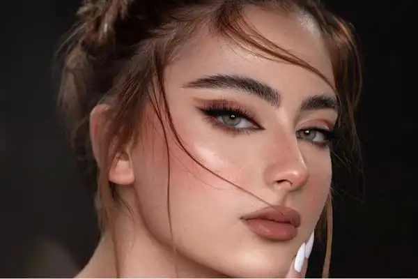 مدل چشم بادامی + زیباترین فرم چشم بادامی شیک و خاص برای خانم ها