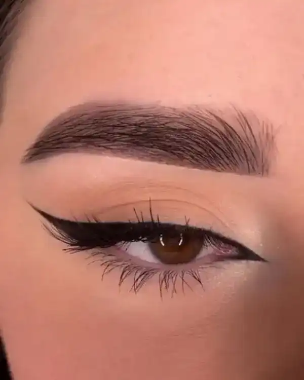 مدل خط چشم ساده و شیک + جدیدترین مدل های خط چشم با ماژیک و سایه دخترانه و شیک