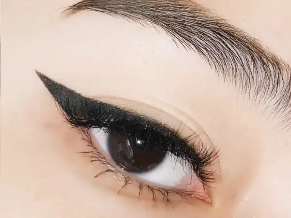 مدل خط چشم ساده و شیک + جدیدترین مدل های خط چشم با ماژیک و سایه دخترانه و شیک