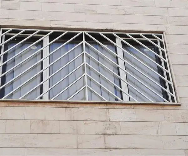 مدل پنجره اهنی جدید + جدیدترین مدل های پنجره آهنی شیک و لاکچری برای خانه