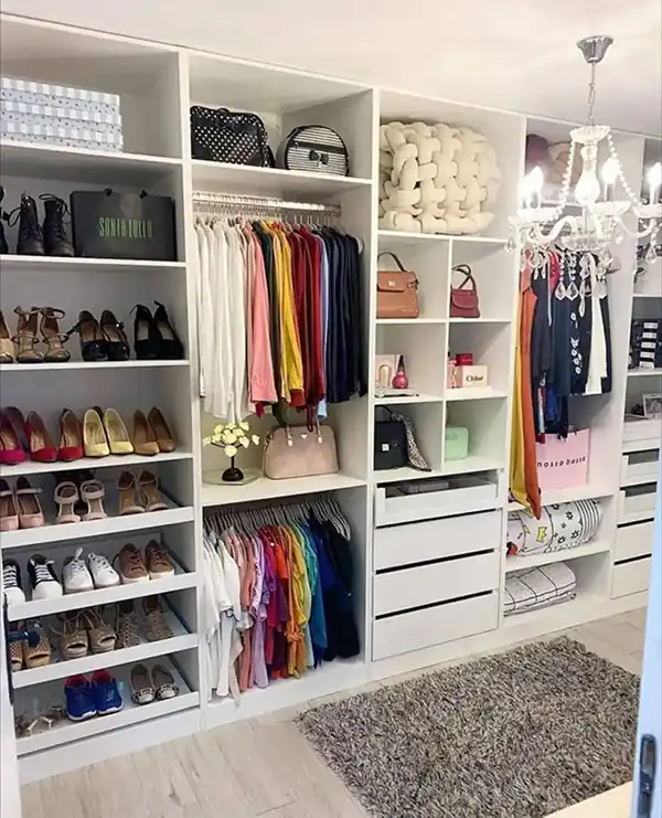 چیدمان کمد دیواری ایرانی + راهکارهای جالب برای چیدمان کمد دیواری ایرانی