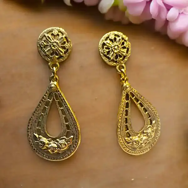 مدل گوشواره اشکی + شیک ترین مدل های گوشواره اشکی ترند امسال