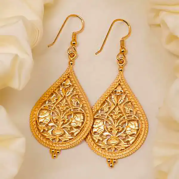 مدل گوشواره اشکی + شیک ترین مدل های گوشواره اشکی ترند امسال