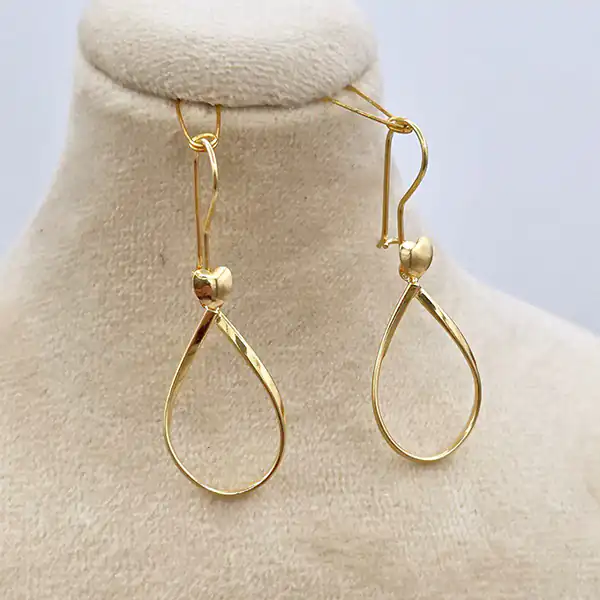 مدل گوشواره اشکی + شیک ترین مدل های گوشواره اشکی ترند امسال