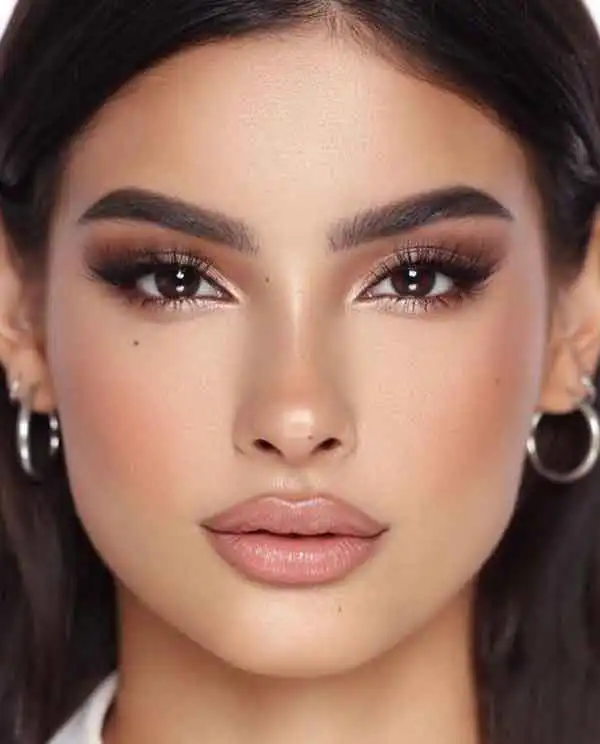 مدل آرایش صورت ملایم مجلسی + جذاب ترین مدل آرایش صورت ملایم مجلسی که چهره شمارا ملیح و دلنشین می کند