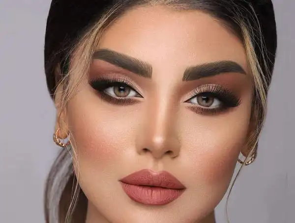 مدل آرایش صورت ملایم مجلسی + جذاب ترین مدل آرایش صورت ملایم مجلسی که چهره شمارا ملیح و دلنشین می کند