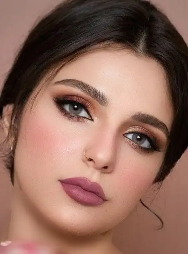 مدل آرایش صورت ملایم مجلسی + جذاب ترین مدل آرایش صورت ملایم مجلسی که چهره شمارا ملیح و دلنشین می کند