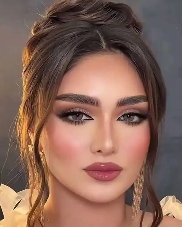 مدل آرایش صورت ملایم مجلسی + جذاب ترین مدل آرایش صورت ملایم مجلسی که چهره شمارا ملیح و دلنشین می کند