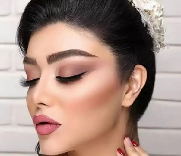 مدل آرایش صورت ملایم مجلسی + جذاب ترین مدل آرایش صورت ملایم مجلسی که چهره شمارا ملیح و دلنشین می کند
