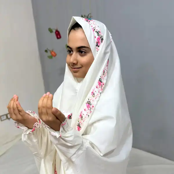مدل چادر جشن تکلیف + زیباترین مدل های جشن تکلیف جدید و ست برای تمام دخترهای کلاس سومی
