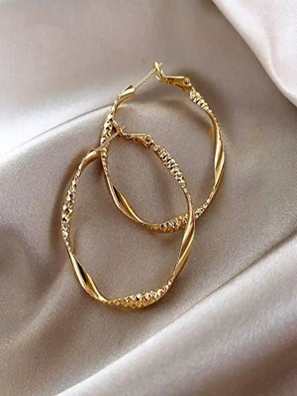 مدل گوشواره حلقه ای جدید + جذاب ترین مدل گوشواره حلقه ای جدید و شیک که هیچوقت از گوشتان در نمی آورید