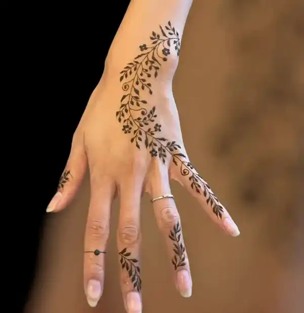 مدل حنا انگشت + جذاب ترین طرح های حنای انگشت برای زیبایی و رسم و رسومات خاص و محلی
