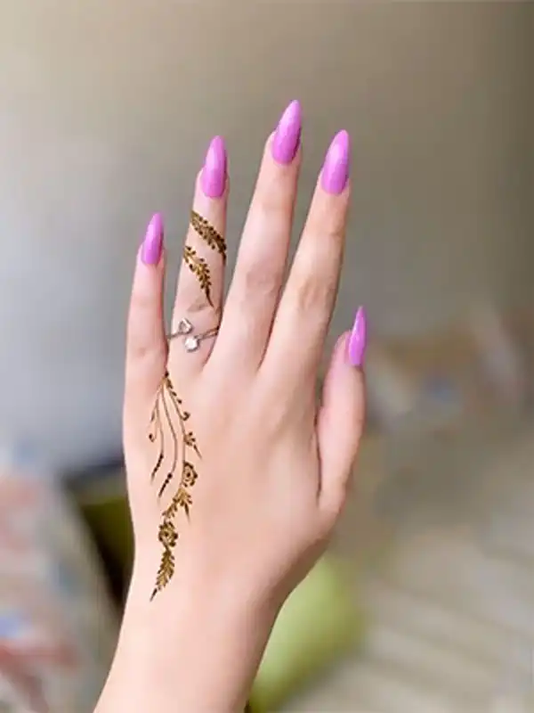 مدل حنا روی دست + جذاب ترین مدل حنا روی دست فانتزی و آسان برای کشیدن درخانه