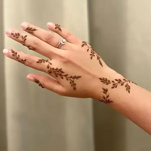 مدل حنا روی دست + جذاب ترین مدل حنا روی دست فانتزی و آسان برای کشیدن درخانه