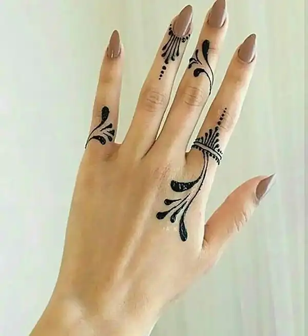 مدل حنا ساده + زیباترین مدل حنا ساده و فانتزی برای دست به عنوان اکسسوری خاص