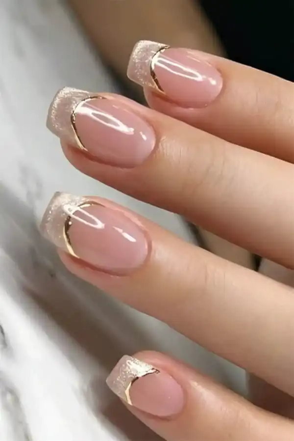 مدل ناخن فرنچ اکلیلی + جذاب ترین مدل ناخن فرنچ اکلیلی که مناسب خانم های خاص و شیک پسند است