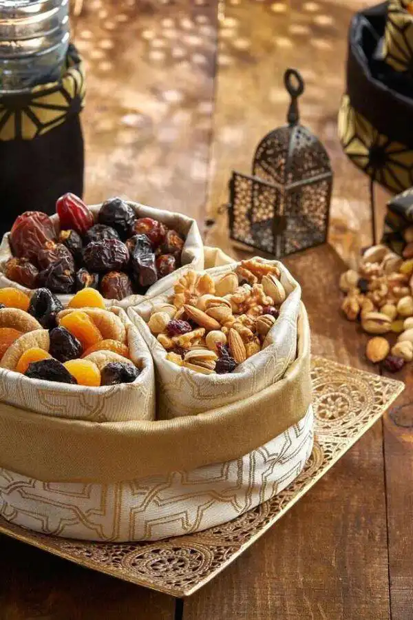 تزیین آجیل شب یلدا + جذاب ترین ایده ها برای تزیین آجیل شب یلدا بسیار شیک که مهمان هایتان تعجب خواهند کرد