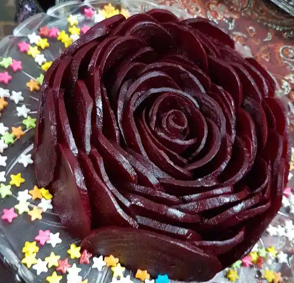 تزیین لبو شب یلدا + زیباترین تزیین لبو شب یلدا برای گذاشتن روی میز کنار خوراکی های جذاب دیگر