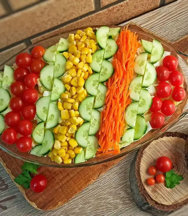 تزیین سالاد کاهو + جذاب ترین تزیین سالاد کاهو برای چیدمان فوق العاده سفره برای مهمان های خاص و عزیز