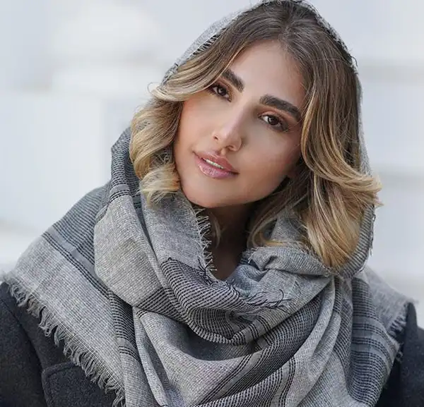 شال و روسری جدید + زیباترین شال و روسری شیک مناسب فصل که امسال مدشده