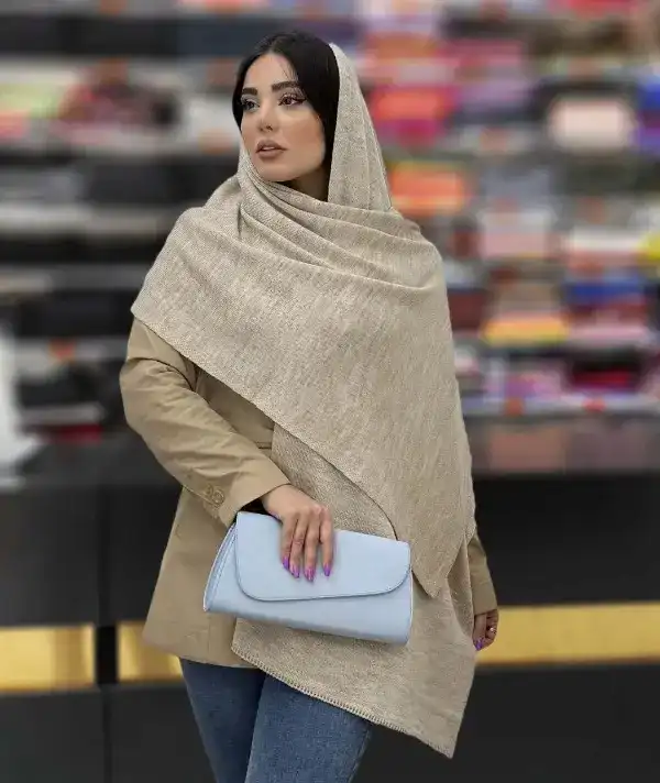 شال و روسری جدید + زیباترین شال و روسری شیک مناسب فصل که امسال مدشده