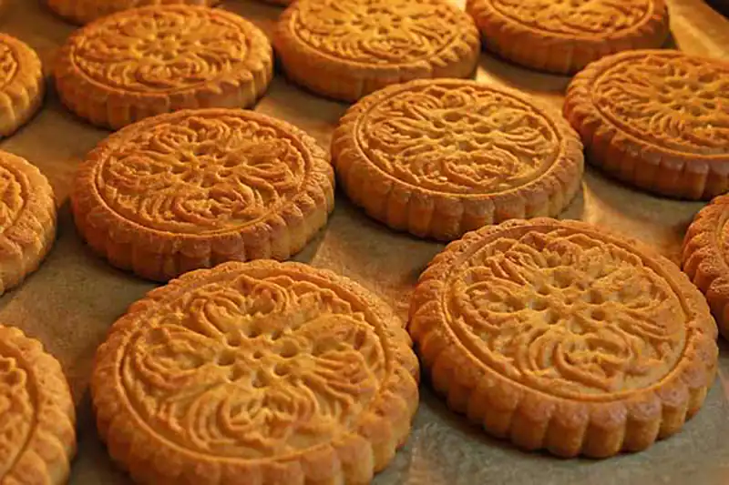 
طرز تهیه شیرینی اتابکی با پیمانه
شیرینی اتابکی خانم صرافها
آموزش شیرینی اتابکی
عکس شیرینی اتابکی قزوین
شیرینی اتابکی معصومه رسولی
شیرینی اتابکی سراشپز پاپیون
